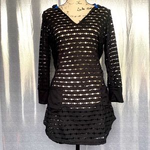 NWT Black Hooded Lond Sleeve Cover Up Beach